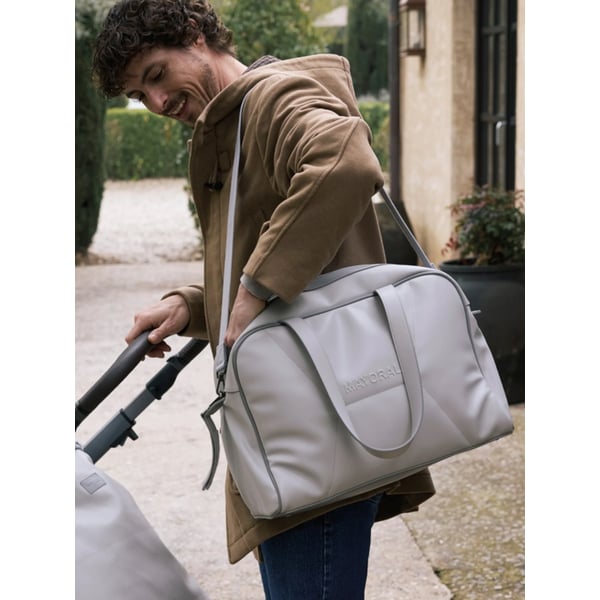 19966064mb-mayoral-bolsa-de-maternidade-grande-alcochoada-grey-4.webp