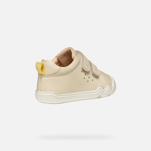 2025ov118-geox-barefoot-steppieup-light-ivory-b4663a-2.webp