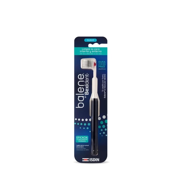 7538348-balene-by-bexident-escova-de-dentes-suave-azul.webp