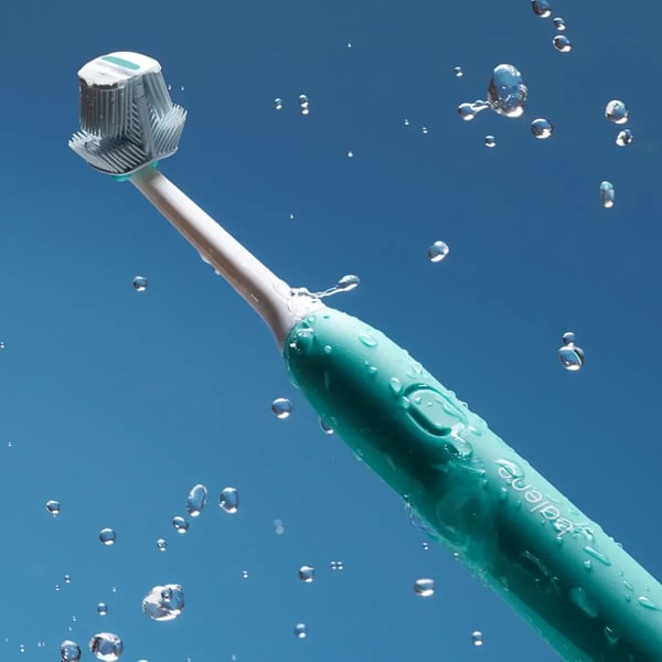 7538389-balene-by-bexident-esvova-de-dentes-eletrica-duotech-sonic-aqua-2.webp